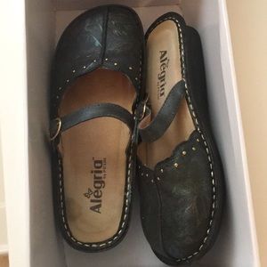 Alegria Tuscany Slide/Sandal